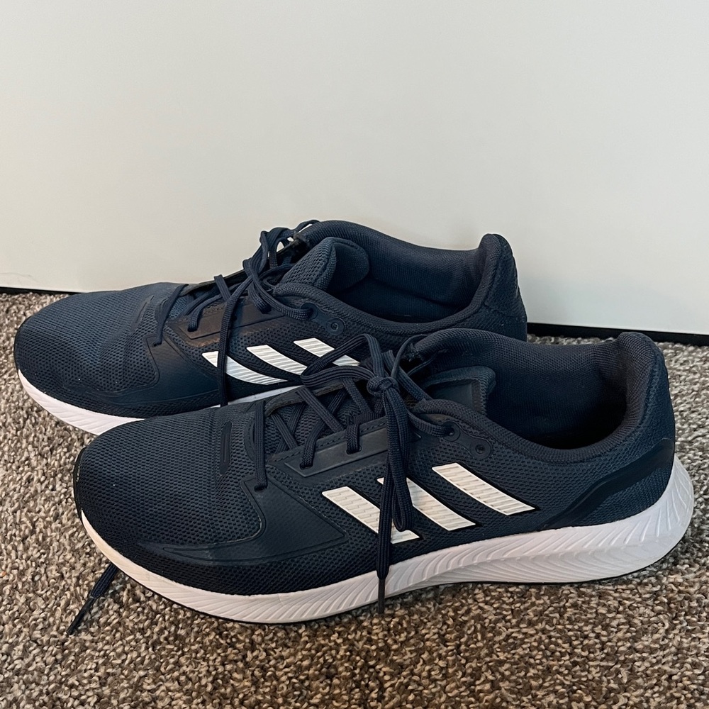 Men’s Adidas Nonmarking Blue Sneakers - Picture 10 of 12